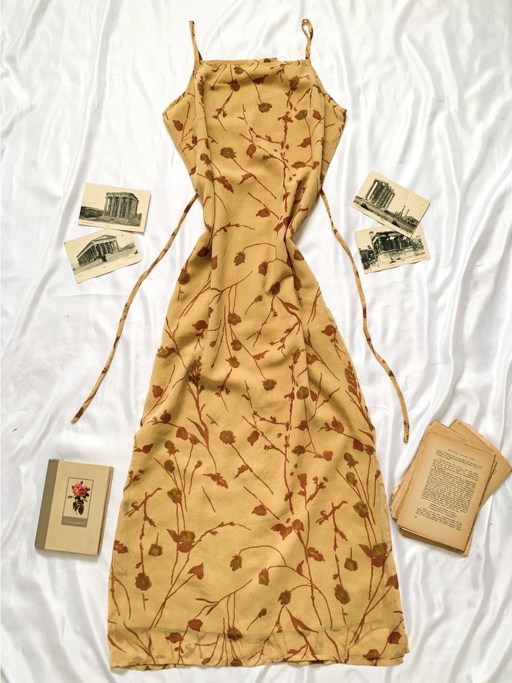 RARE Vintage DeadStock Elegant Floral Maxi Dress – Minimal Chic Look – Minimalis - Picture 2 of 5